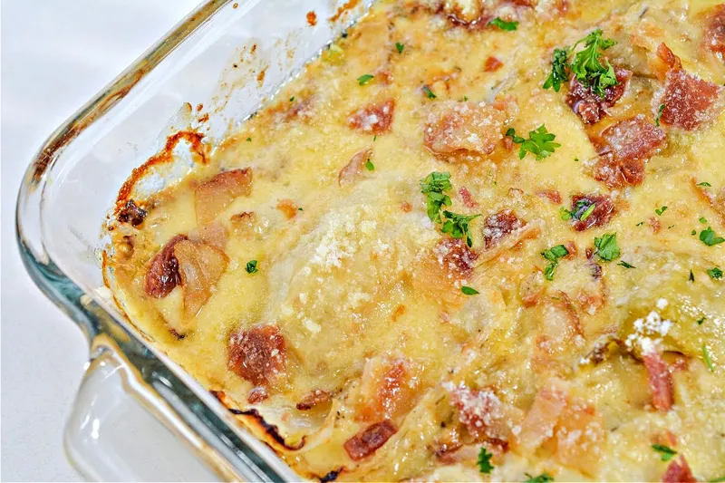 Köttfärs med vitkål i ugn – enkel gratäng med mycket smak